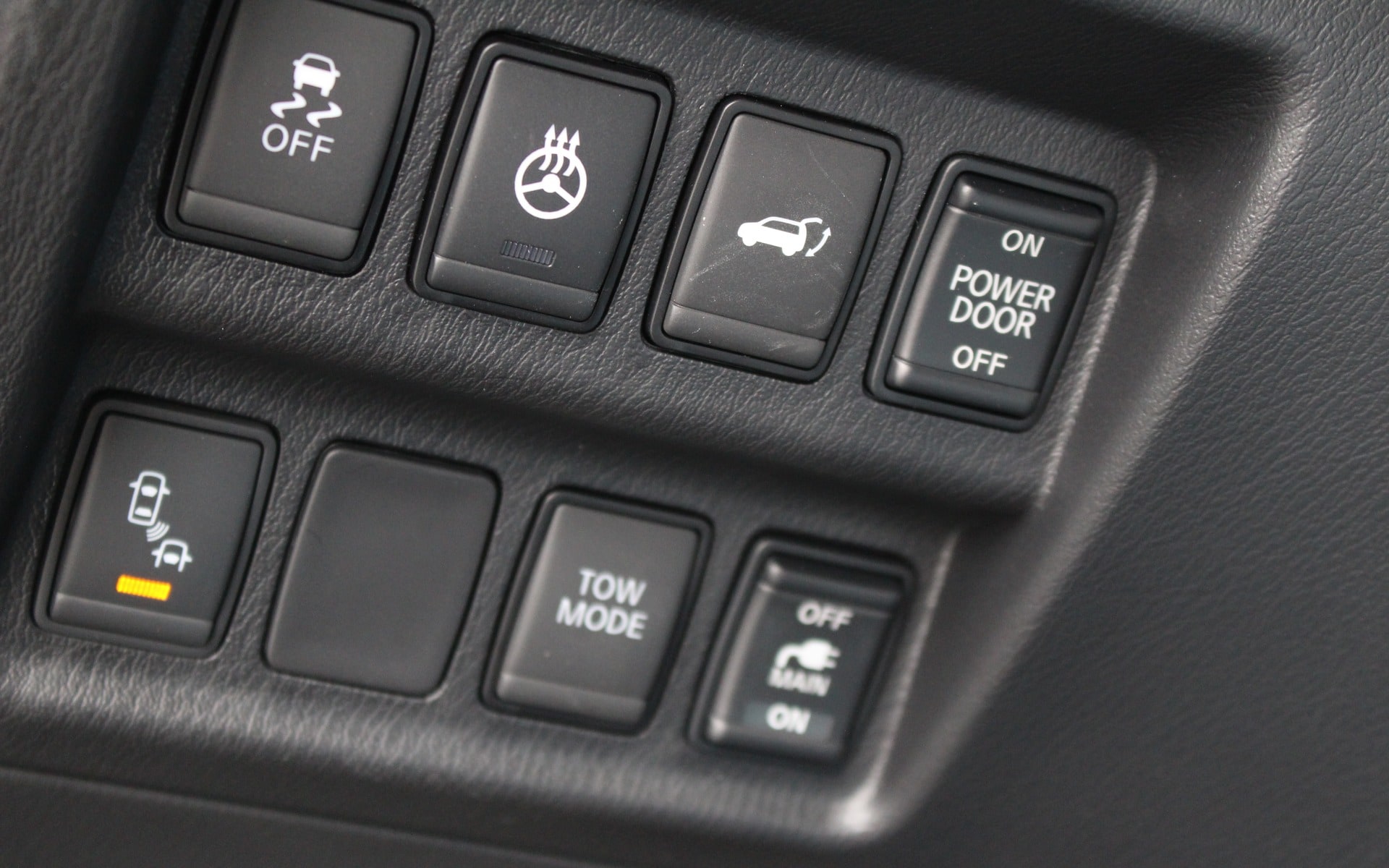 280495_2017_Nissan_Pathfinder.jpg