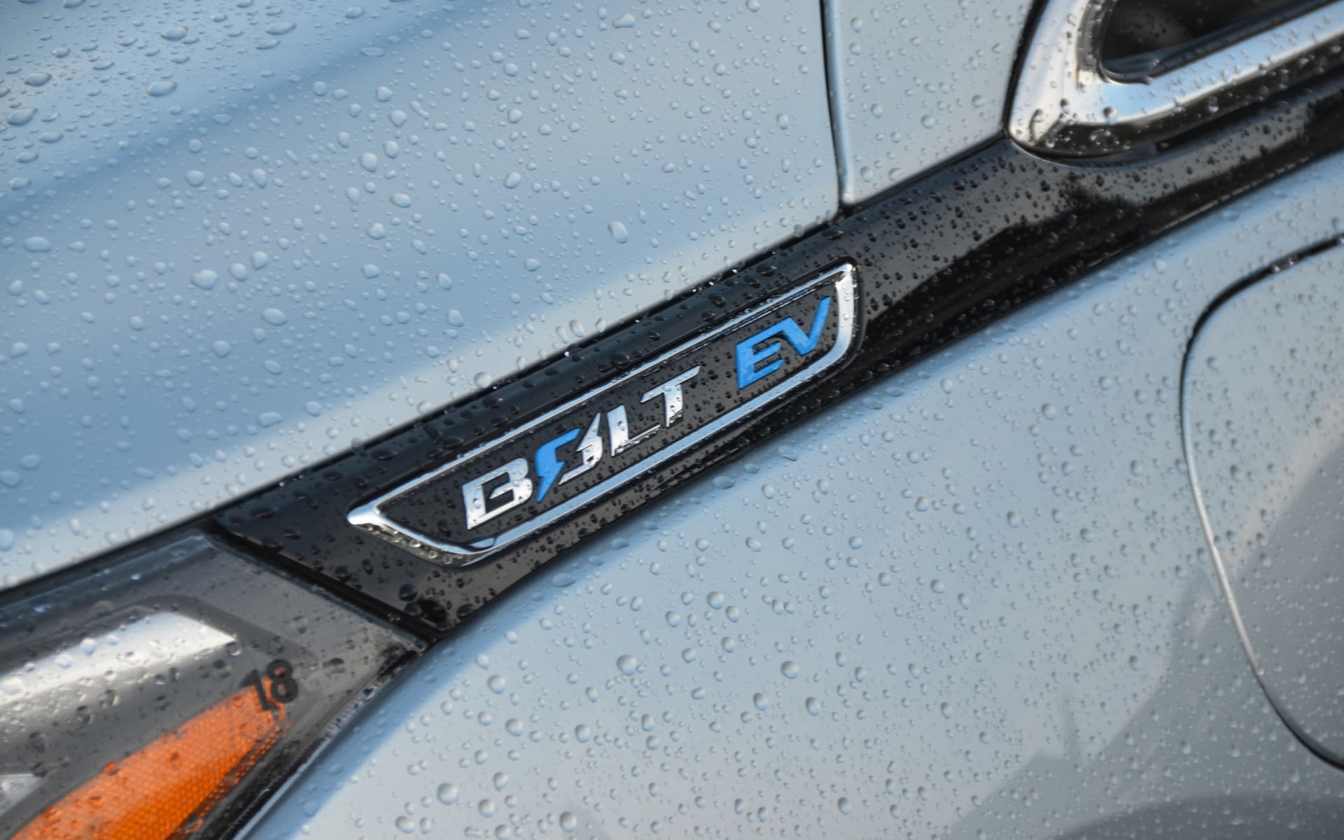 281438_La_Chevrolet_Bolt_EV_2017_et_ses_sept_secrets (1).jpg