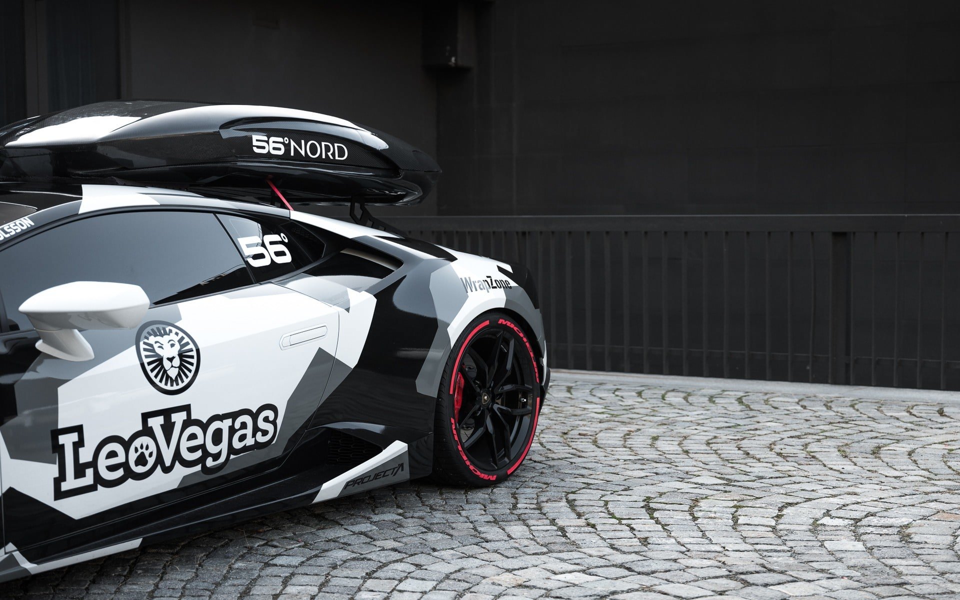 281374_2016_Lamborghini_Huracan.jpg