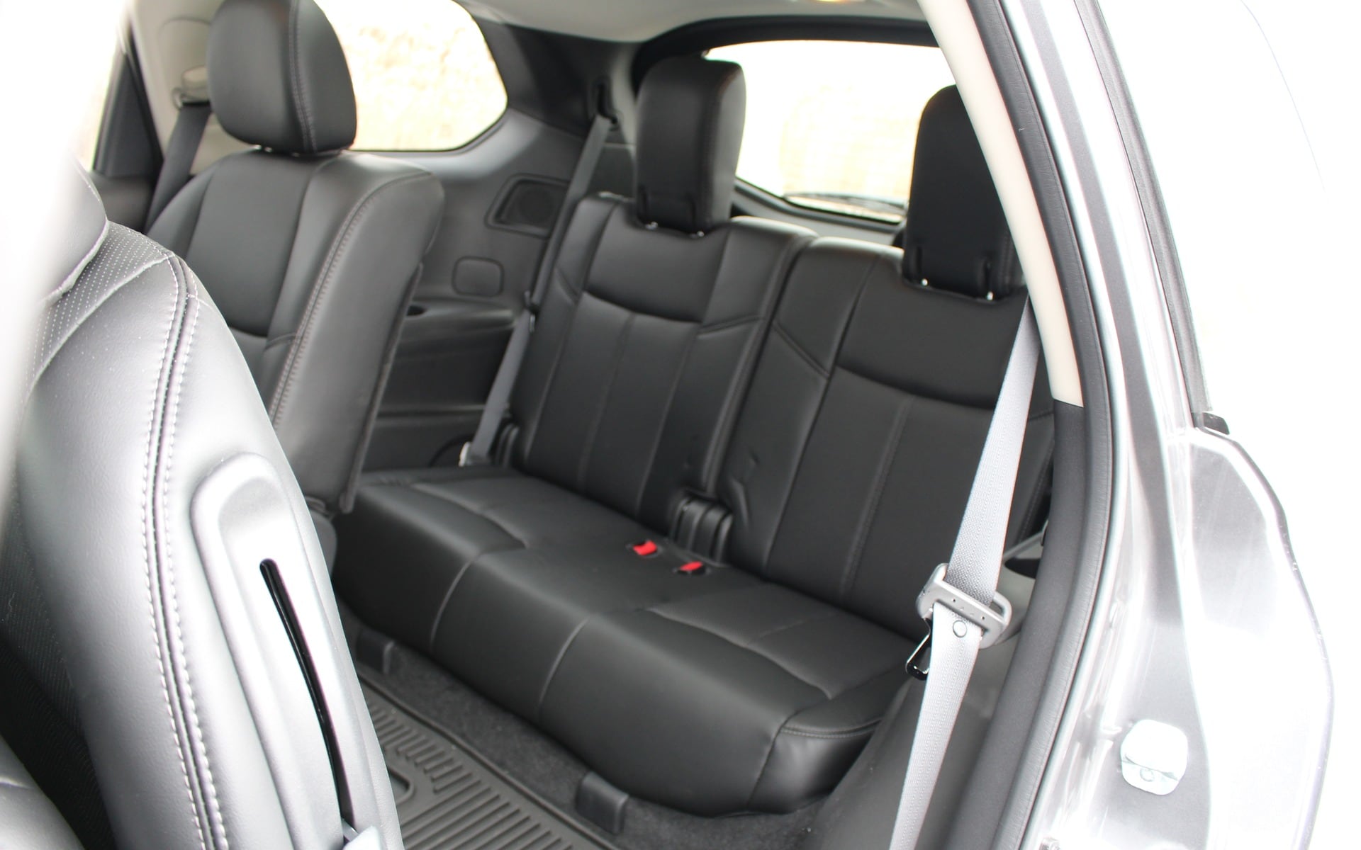 280480_2017_Nissan_Pathfinder.jpg