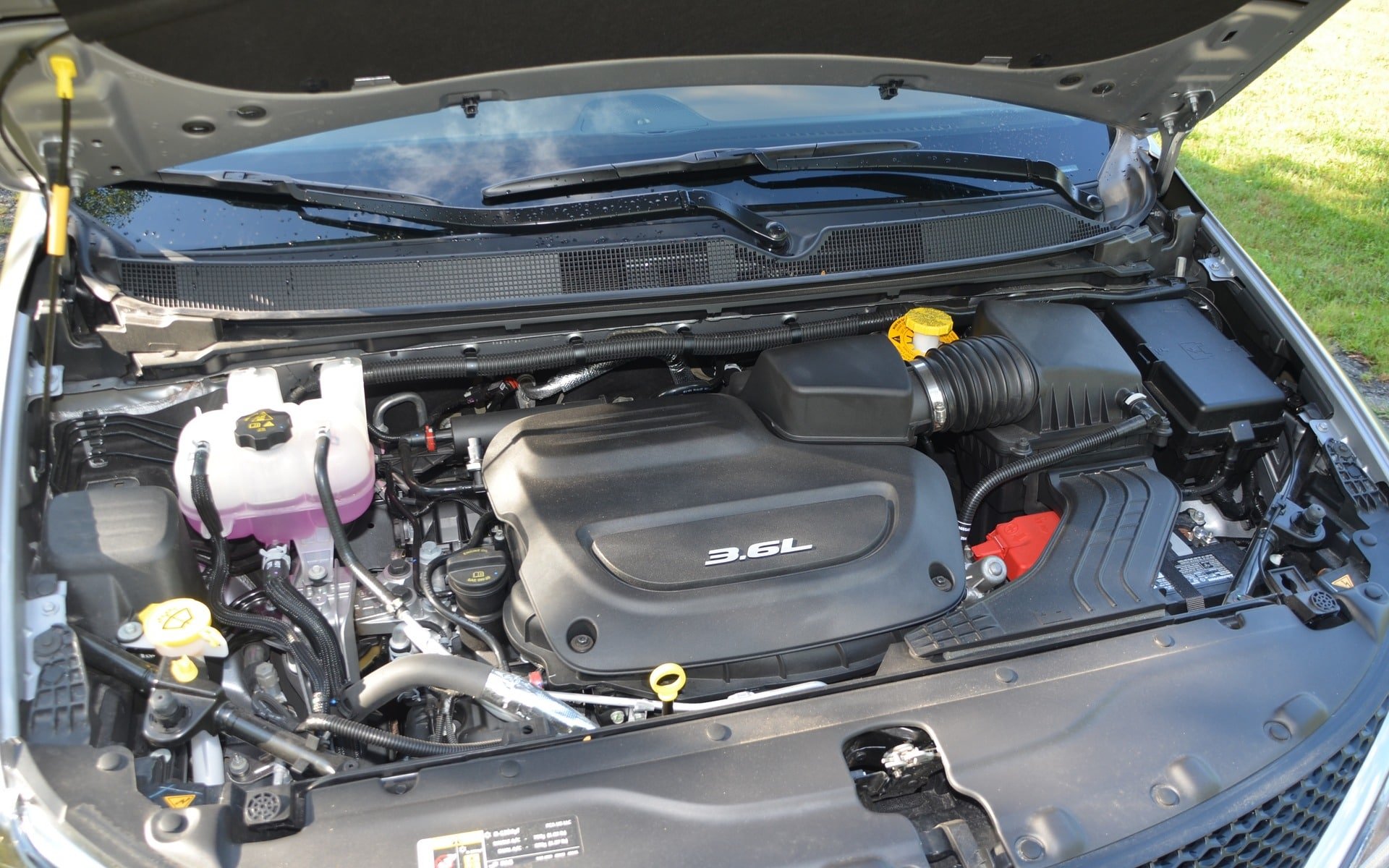 278032_2017_Chrysler_Pacifica.jpg